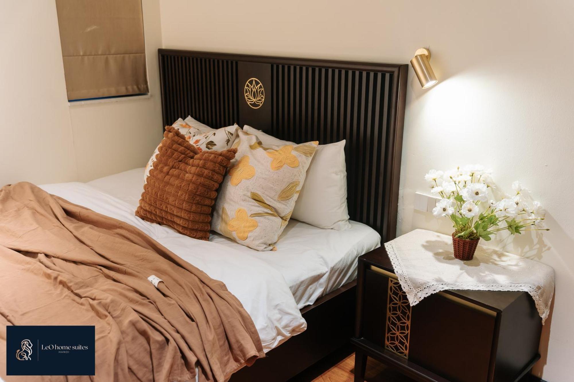 Home Suites -Natural Light -Projector -Spacious - 2Br Incenter هانوي المظهر الخارجي الصورة