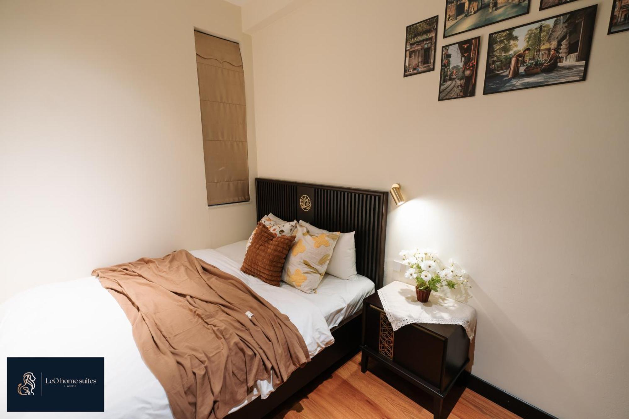 Home Suites -Natural Light -Projector -Spacious - 2Br Incenter هانوي المظهر الخارجي الصورة